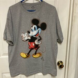 3/$20 bundle and save… 
Cute Mickey tee xl